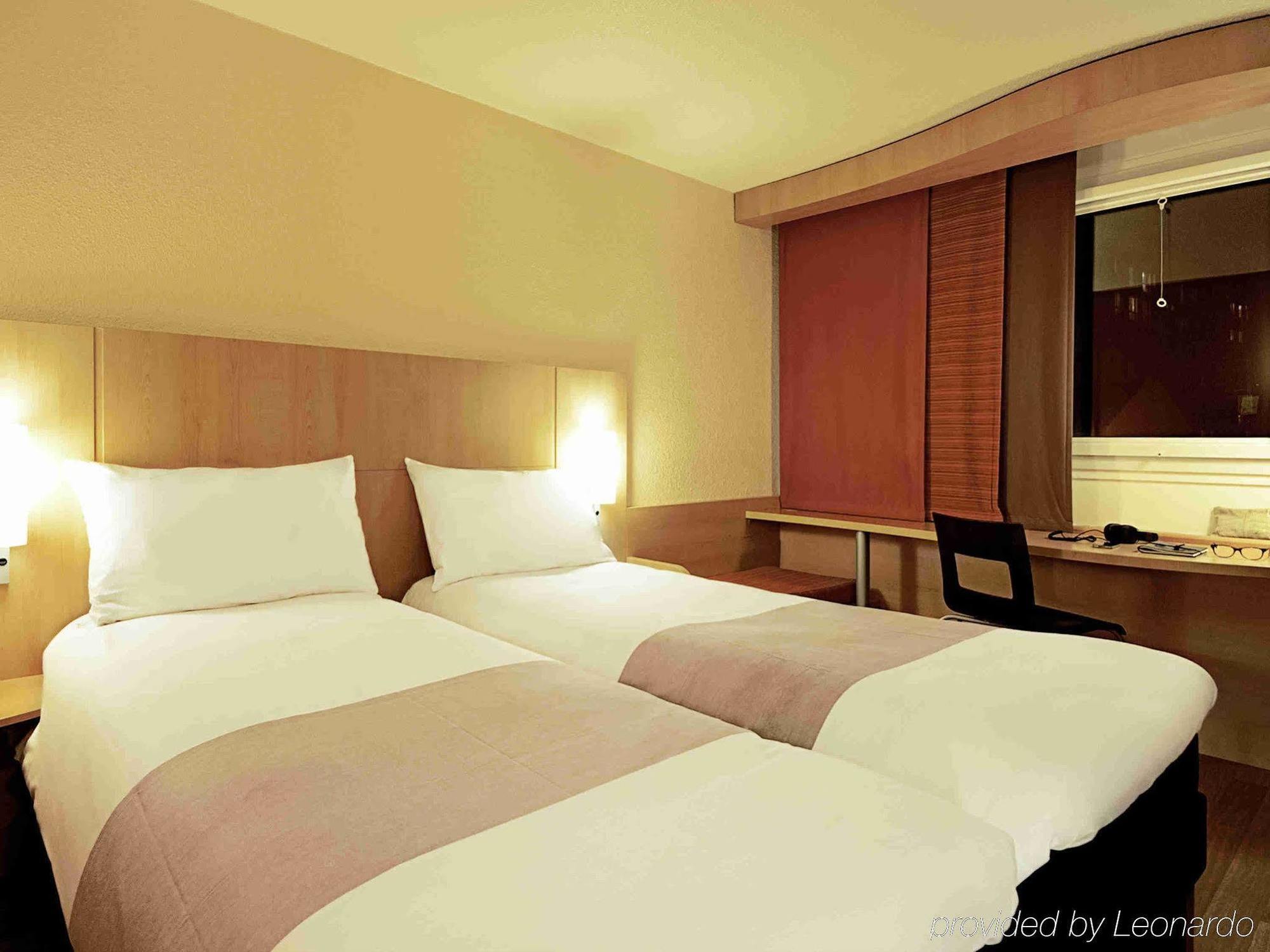 Ibis Creil Sur Oise Hotel Villers-Saint-Paul Eksteriør billede