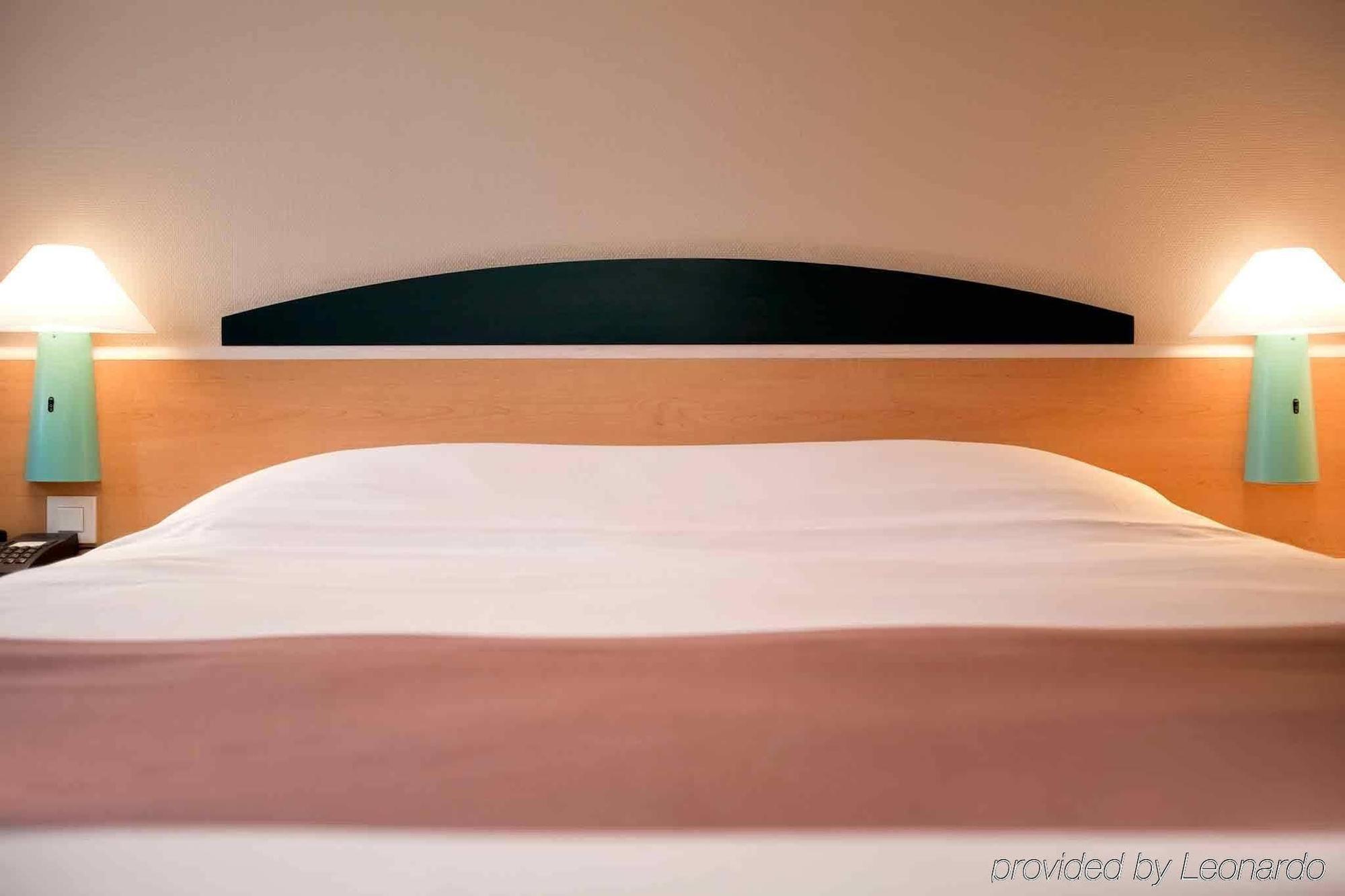 Ibis Creil Sur Oise Hotel Villers-Saint-Paul Eksteriør billede